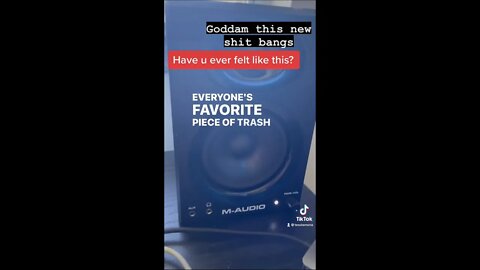 “EVERYONES FAVORITE PIECE OF TRASH” snippet 😉 #newsong