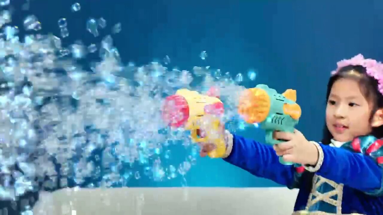 Amazing bubble gun