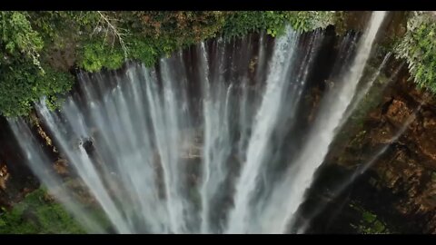 Ouça por 10Minutos | Música Relaxante para Aliviar Insônia e Ansiedade | Sons de Água e Natureza