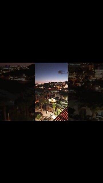 Wir sind zurück im Buganvilla das ist unsere Skyline vom Balkon.