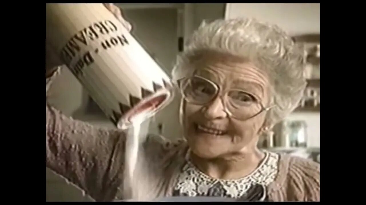 Got Milk? - Granny and Cats - Commercial