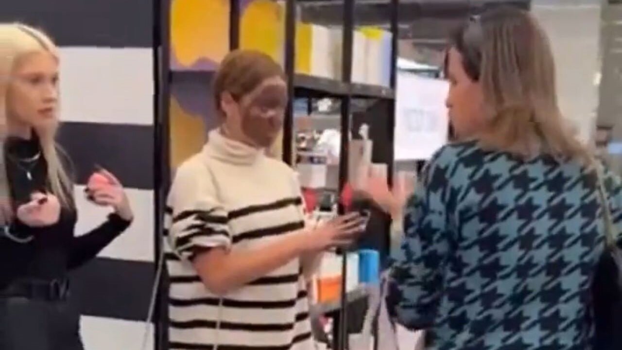 Three White Girls Trigger The Internet After Walking Into A Boston Sephora In Blackface