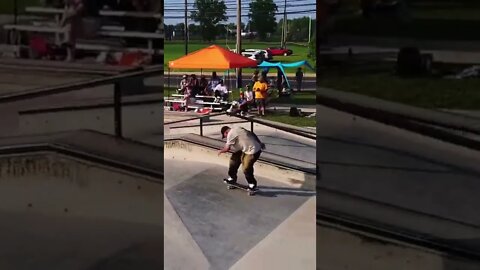 Backside 180 Heelflip | Tyler Nelson (@tnelzzdawg) 🛹 @DogwoodSkateshop seen in our Philly Am Recap