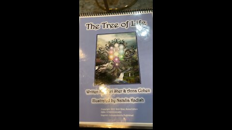 Reading Tree of Life Book to Dassie