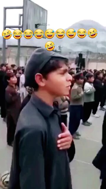 No smile 🤣🤣🤣