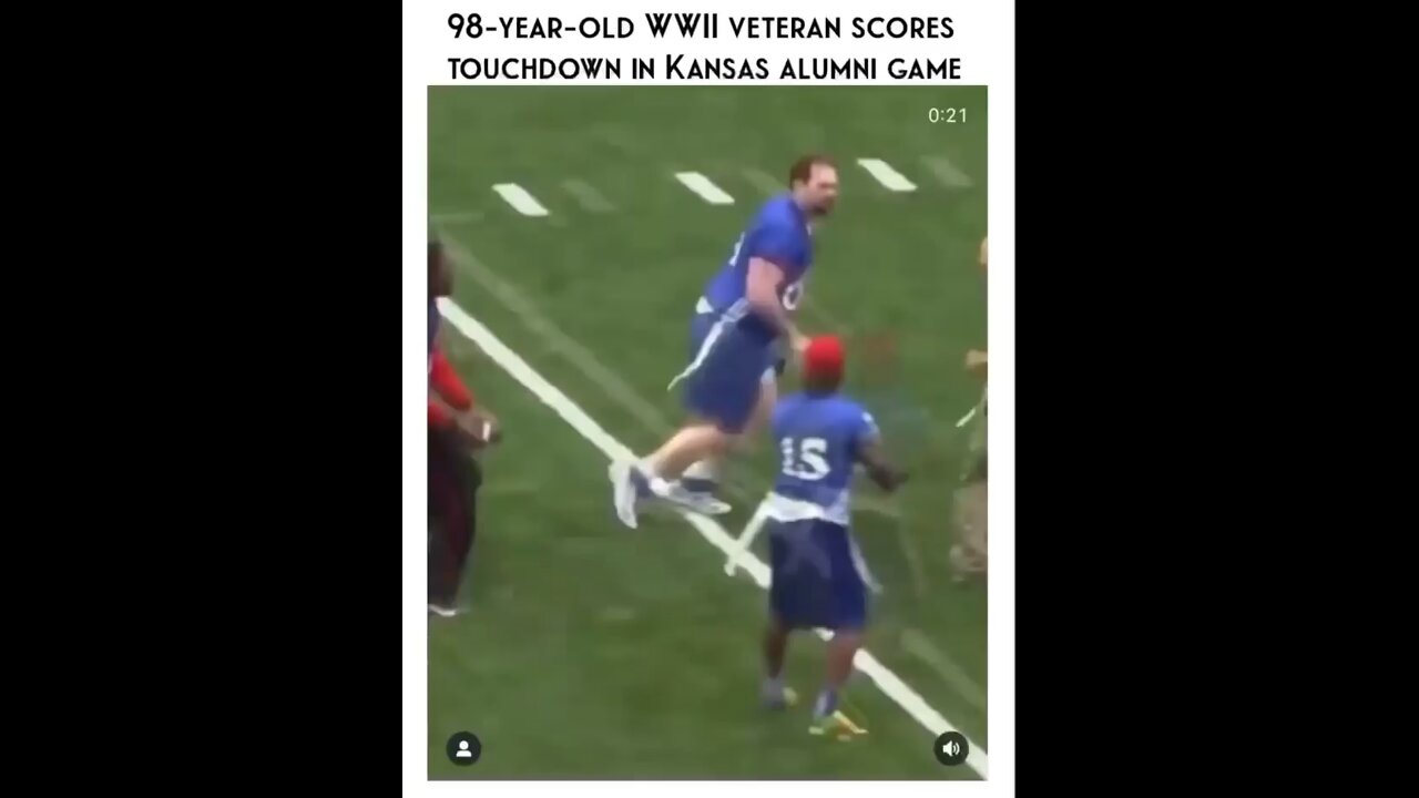 98 WW2 Veteran scored touchdown in Kansas Alumni Game!