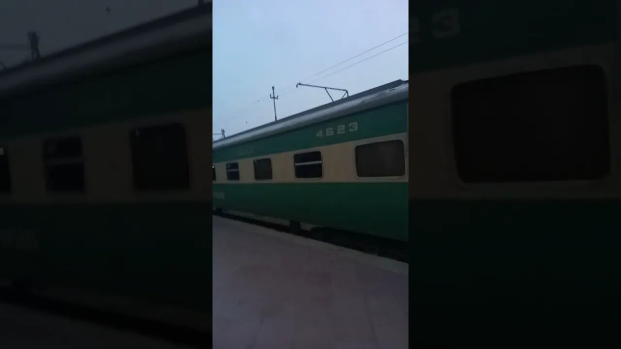 Travel by train from Rawalpindi to Karachi Pakistan