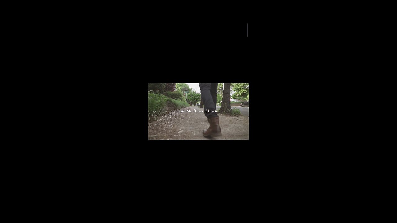 Alec Benjamin - Let Me Down Slowly [Official Music Video]