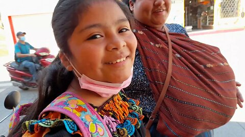 The English Of 10 Year Old Guatemala Girl Is Genius