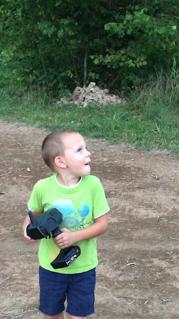 First time driver! TLR 4.0 Truggy Reds Black Diamond engine.