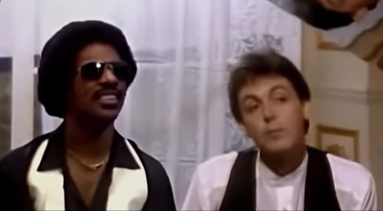 Ebony and Ivory (1982) | Paul McCartney & Stevie Wonder