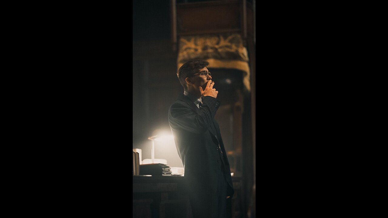 Peaky Blinder , Thomas Shelby dialogue Look at me