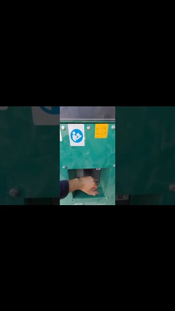 #shorts #2022 funny,prank,funjokes,dad jokes,funny memes,funny video,fun,laughing,funny animal,knock