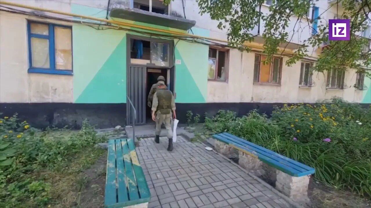 The soldiers of the Brave group delivered a new batch of food and hygiene products to the residents