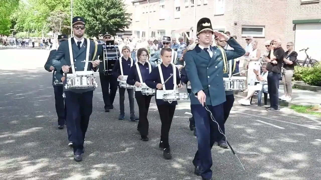 Drumband Koninklijke Harmonie St Caecilia, Beek