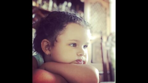 FUI ASSISTIR UMA VIDEO AULA DA ESCOLINHA E A INTERNET DA PROFESSORA CAIU O QUE FAZER PESSOAL ??