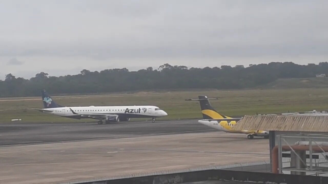 Embraer 195 PR-AUI pousa em Manaus vindo de Belém do Pará