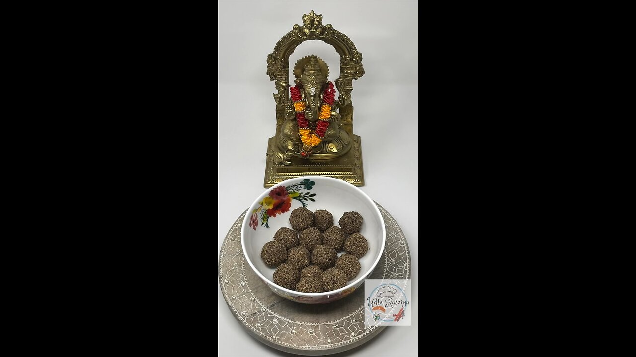 Our first Ganesh Chathurthi Recipe! Til/Sesame Laddoo 🤤