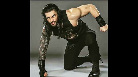 Roman Reigns the real king😍😍😍😍😍