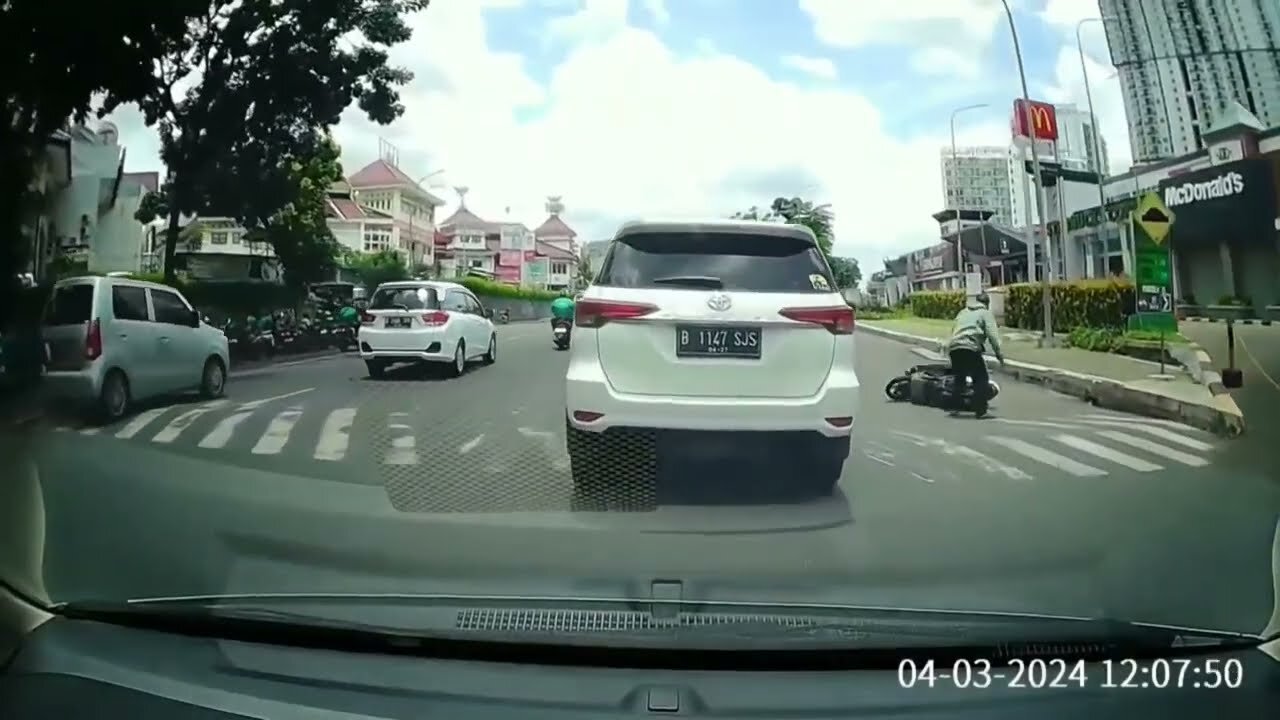 DashCam Indonesia #030 March 2024