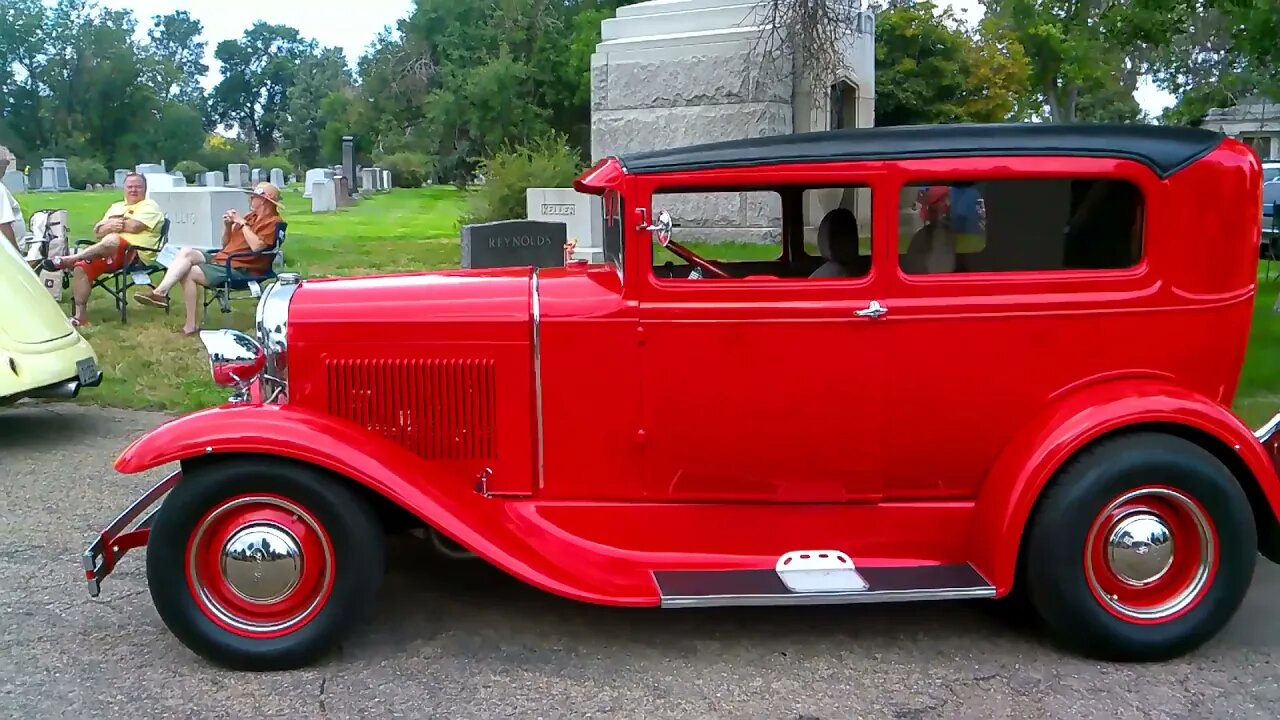 Fairmount Cemetery Car Show Part-1