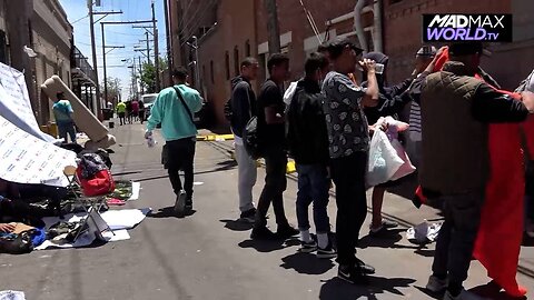 EXCLUSIVE: RAW Look Into Migrant Plagued Downtown El Paso Day Before Title 42 Ends