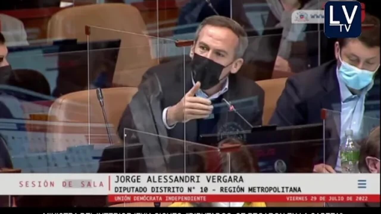 Ministra Izkia Siches insulta a los diputados en la Cámara