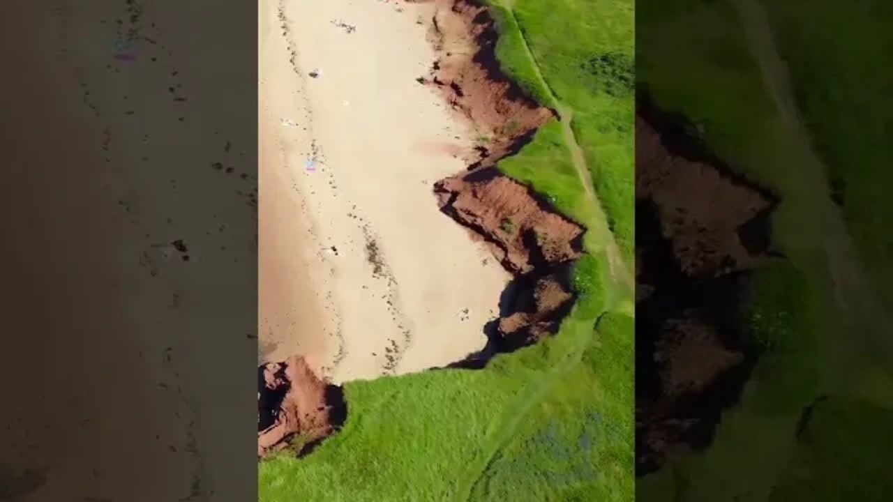 Red Sand Green Grass