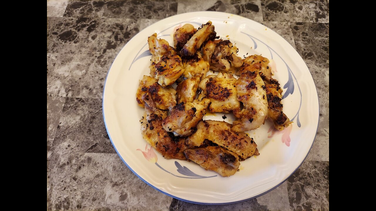 Pan fried chicken wings with Lemongrass Sate