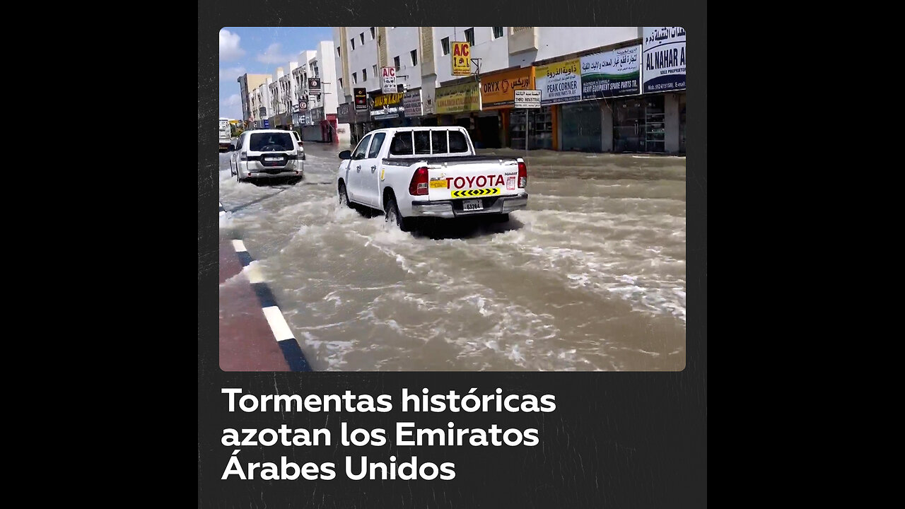 Calles inundadas en Dubái, después de que las tormentas desencadenaran “la mayor lluvia en 75 años”