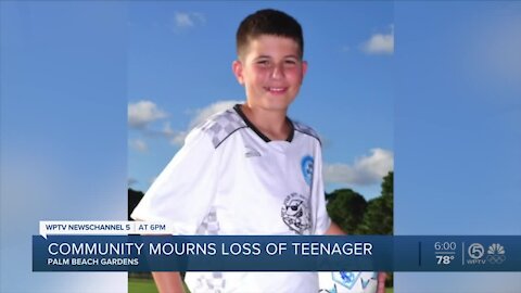 Palm Beach Gardens community supports family of 14-year-old found dead