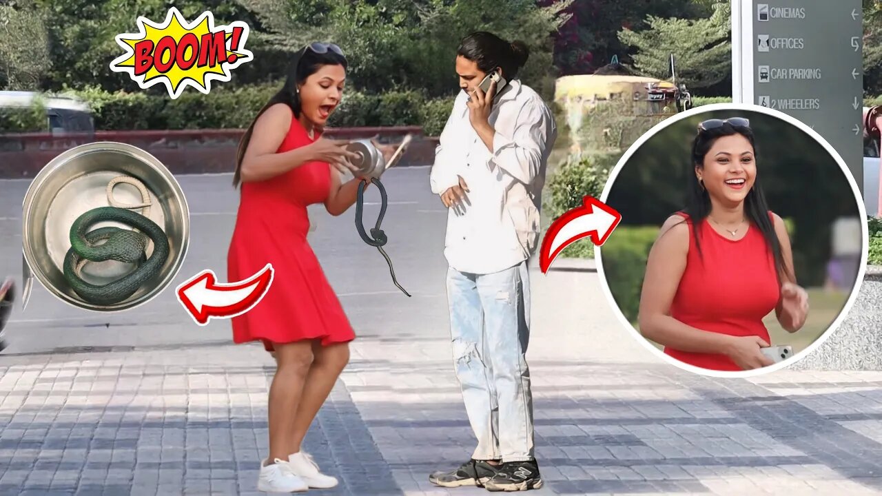 Snake in the Tiffin Prank on Cute Girls 😱😂 || viral interesting prank video Jaipur Entertainment.