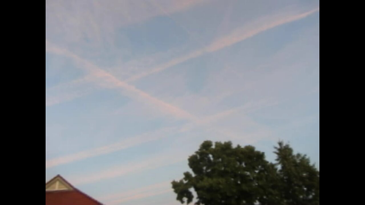 Chemtrails über Münsterland 23.6.23: besonders auffällig und damit lehrreich.Sorry für meine Wut