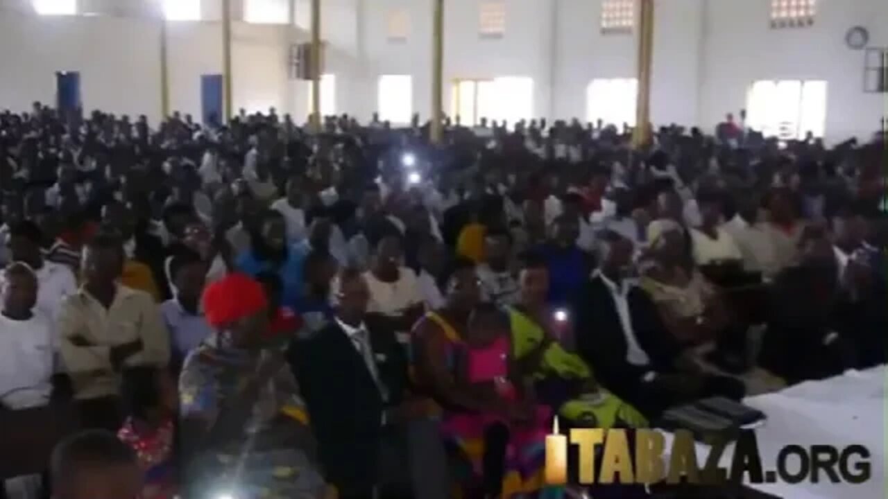 Dan Mico, umwana muto abwiriza abizera b'i Remera ati 'Ukuri kuzababatura'