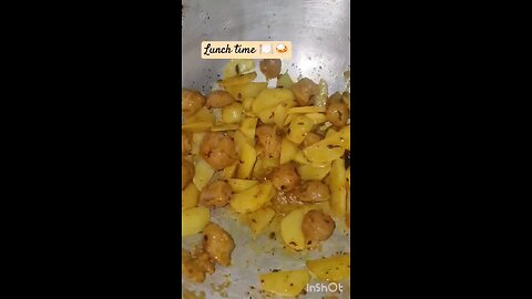 recipe of creamy potato and soyea chunks vegetable