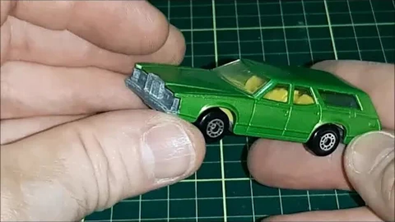 Diecast model cars cracking open: Matchbox Superfast Lesney 1974 Mercury Cougar Villager