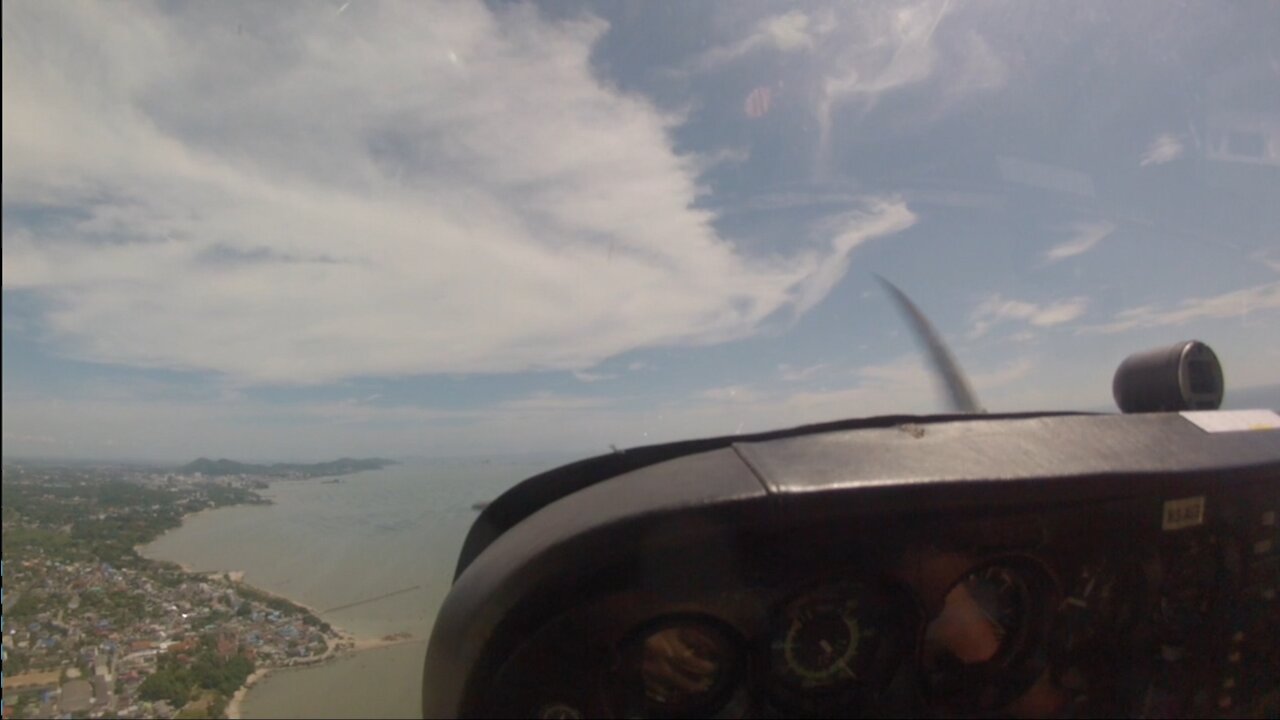 Pattaya Beach and Ko Lan, Thailand flyover in Cessna 172 from take-off