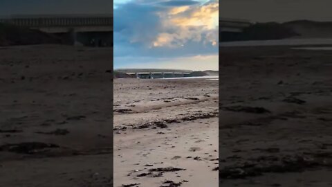 Walking to Covehead beach