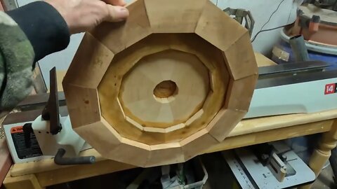 Large Segment Bowl