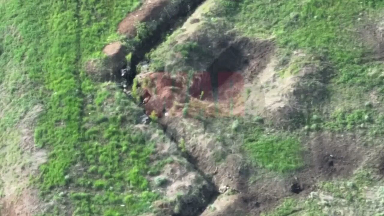 100th brigade Led By The Legendary Donbass Commander Destroyed Ukrainian Forces Hiding In Trenches