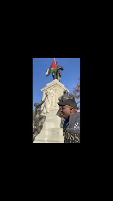 PALESTINIAN FLAG🇰🇼🏛️🥷RAISED UP HIGH ON WHITE HOUSE GROUNDS🇰🇼🏛️📸💫