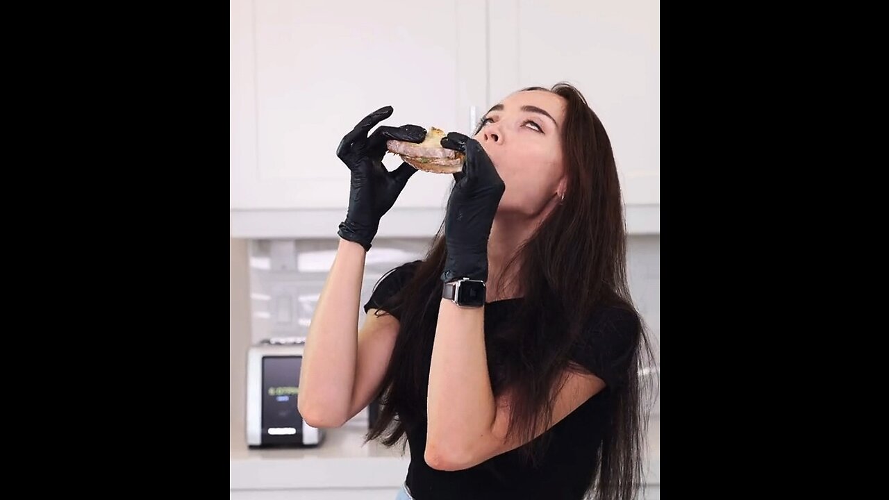 Juicy Garlic Sandwich 🥪 ASMR