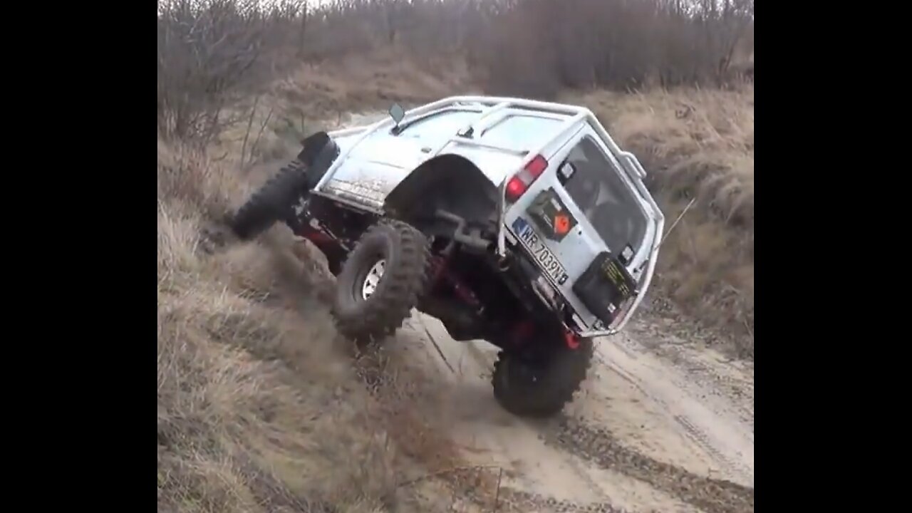 Funny fails -- Cars-and-trucks edition 1