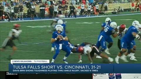 Tulsa falls short against Cincinnati, 31-21, despite gritty performance from Davis Brin