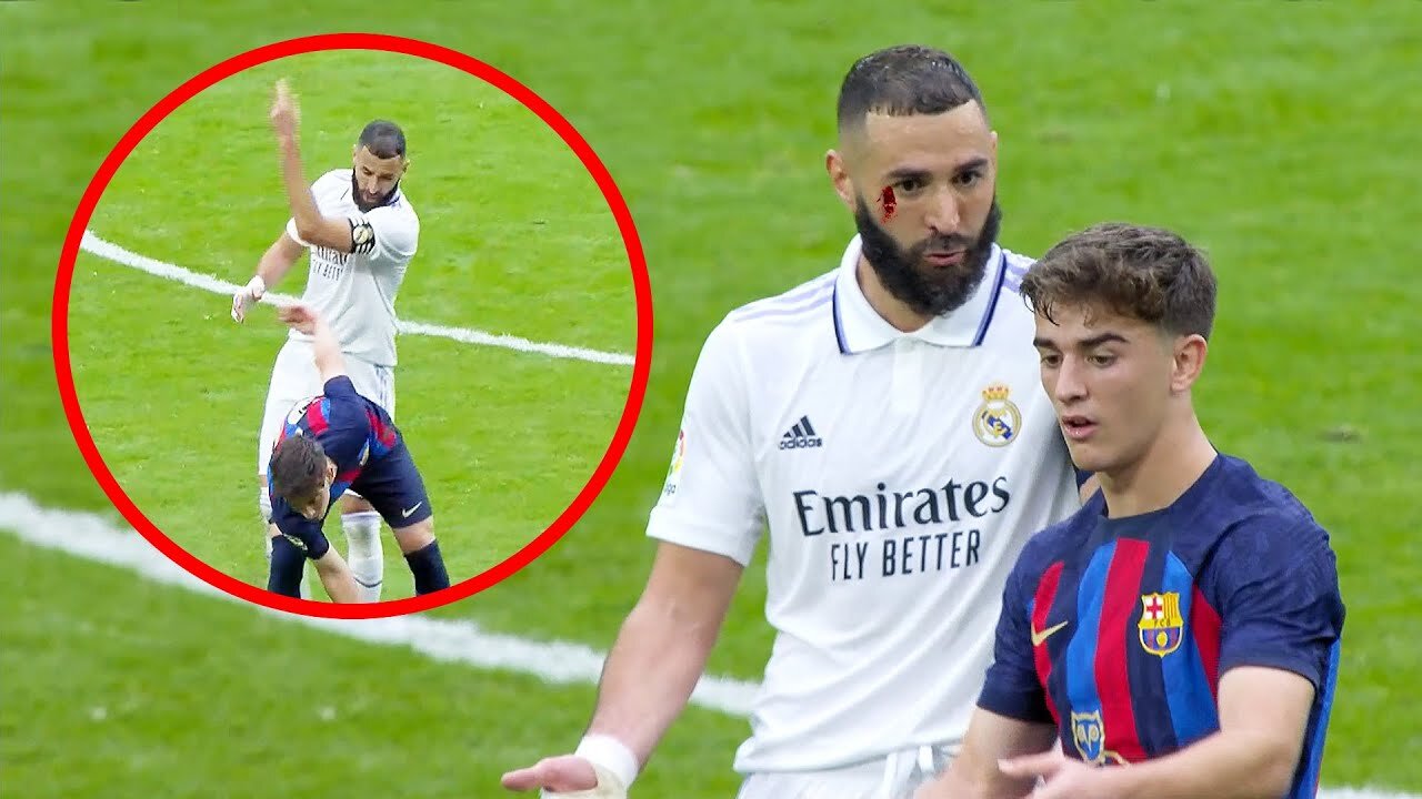 funniest moments football Benzema