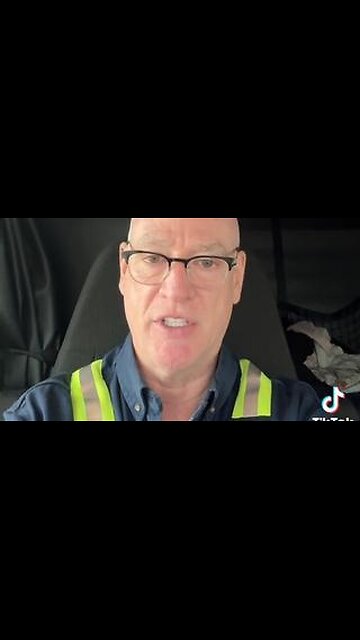 Guy claims Kate Middleton is in witness protection