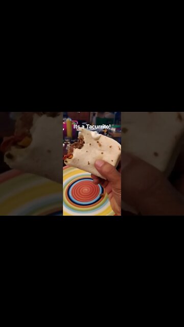 IT'S A TACURRITO!