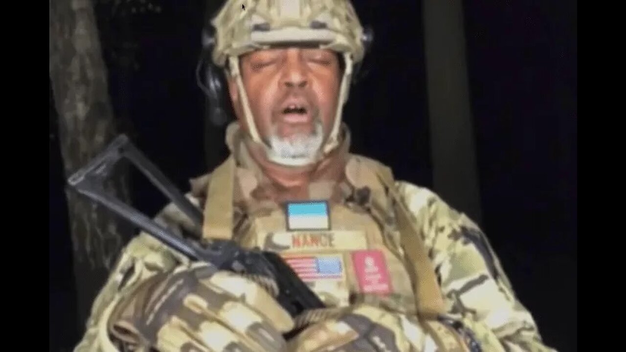 Infamous LARPing MSNBC Hack Who 'Fought' in Ukraine Accused of Stolen Valor