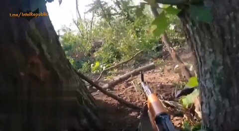 🔞 GoPro Footage from a Ukrainian soldier who filmed his own death! (more infos in the descriptions)