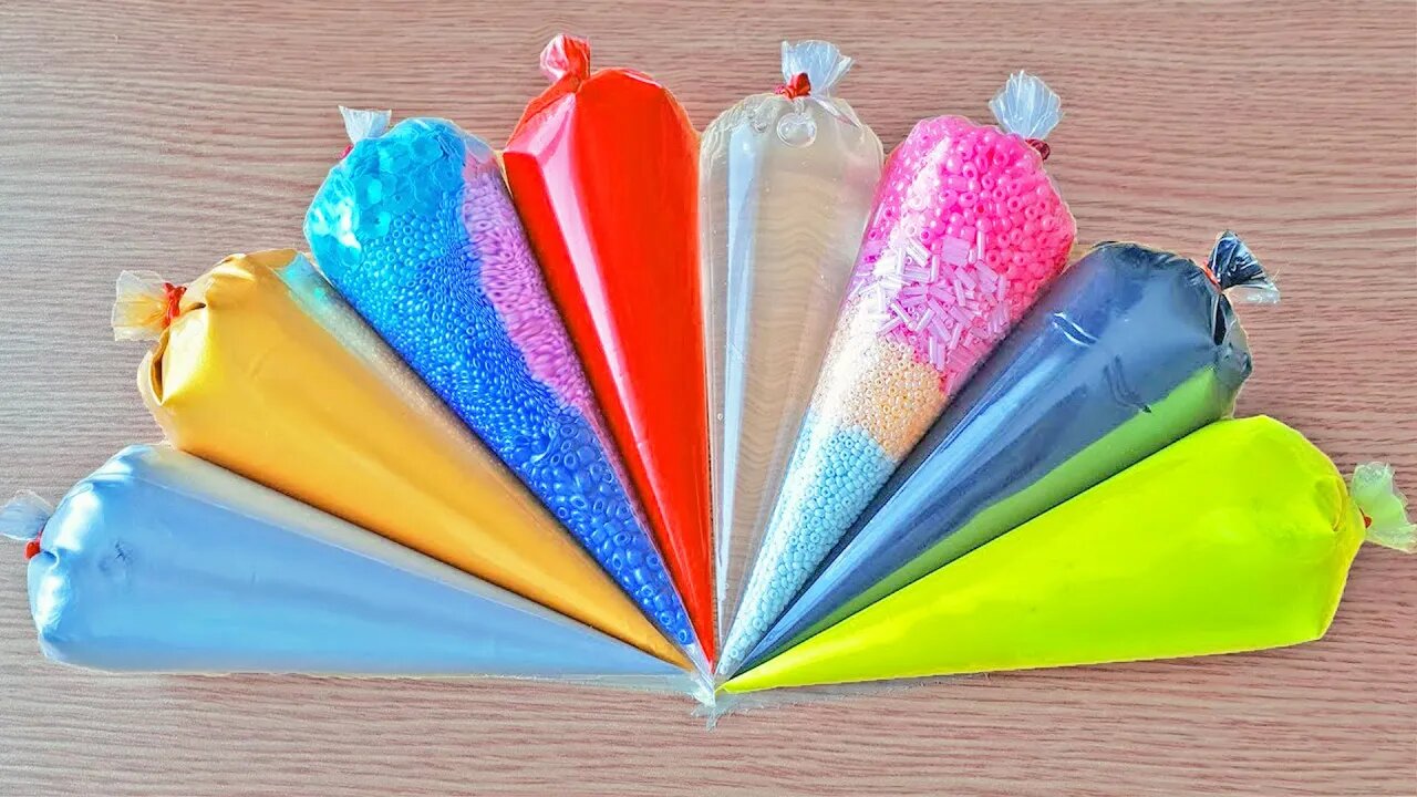 Making Crunchy Slime with Piping Bags #226